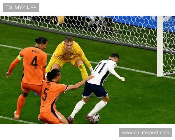 球队在比赛中形成强大的替补火力成为优势，足球比赛时替补队员应从什么处入场